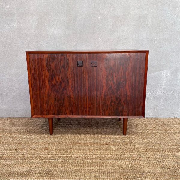 danish-designer-brouer-mobelfabrik-mid-century-cupboard-in-rosewood-8