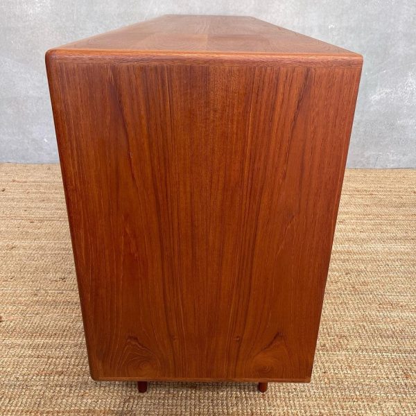 danish-designer-dyrlund-mid-century-sideboard-8