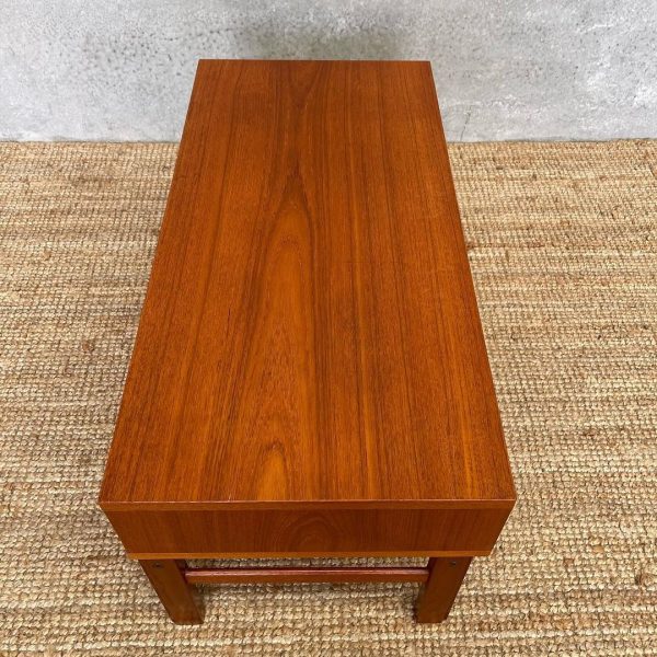 low-teak-hallway-table-3