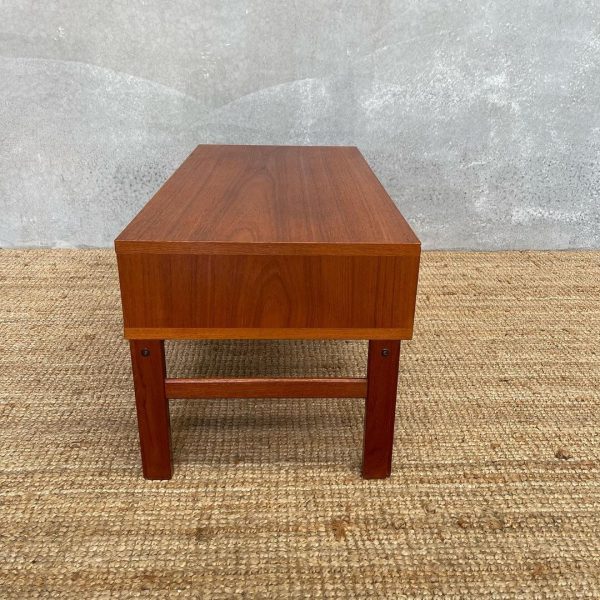 low-teak-hallway-table-6