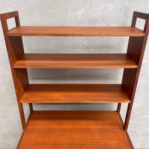 mid-century-swedish-designer-gillis-lundgren-bookshelf2