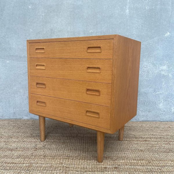 oak-chest-of-drawers-designed-by-carlo-jensen-for-hundevad-and-co-1