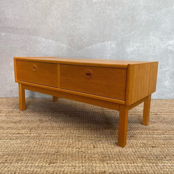 scandinavian-mid-century-low-hallway-table-drawers-in-oak-3