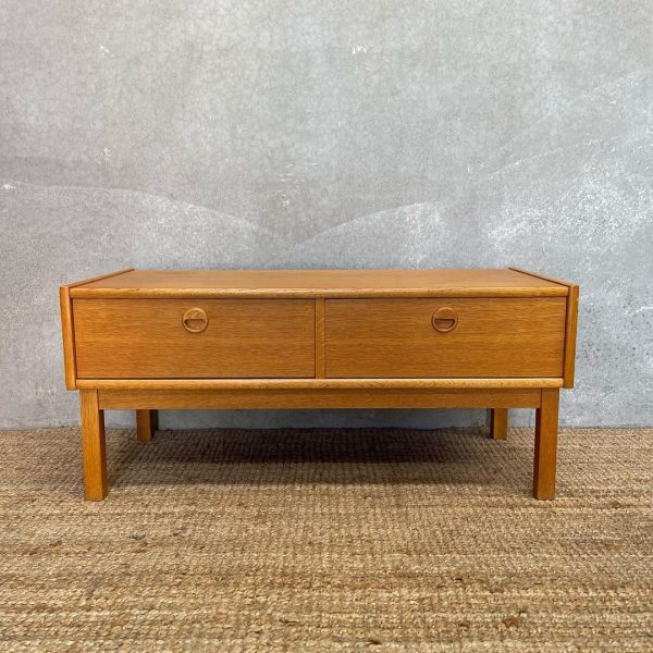 scandinavian-mid-century-low-hallway-table-drawers-in-oak-5