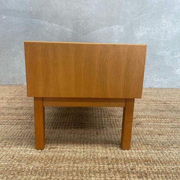 scandinavian-mid-century-low-hallway-table-drawers-in-oak-6