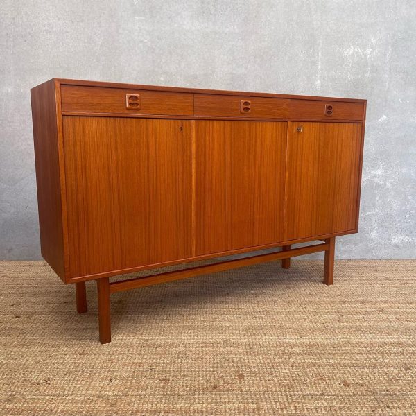 scandinavian-mid-century-sideboard-in-teak-9