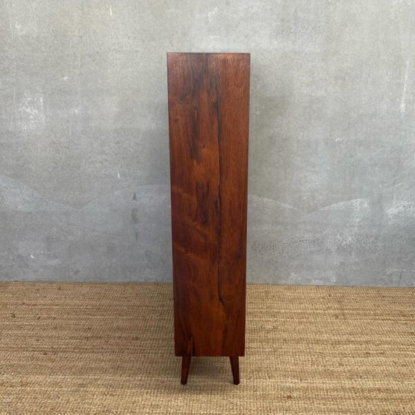 danish-mid-century-bookshelf-in-rosewood-4