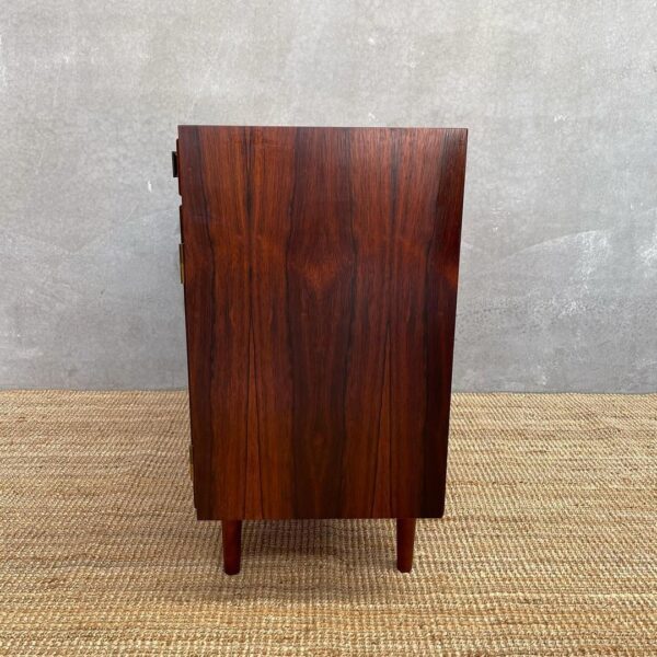 danish-mid-century-rosewood-sideboard-with-lockable-doors-1