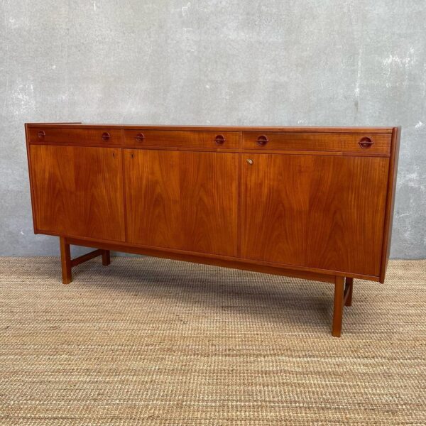 swedish-designer-1960s-mid-century-sideboard-by-tage-olofsson-for-ulferts-3