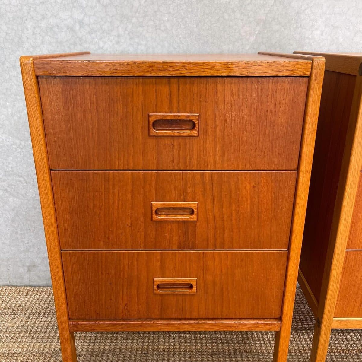 swedish-designer-bertil-fridhagen-mid-century-drawers-bedside-duo-8