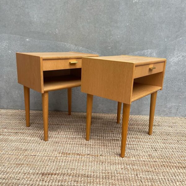 vintage-scandinavian-bedside-duo-in-oak-2