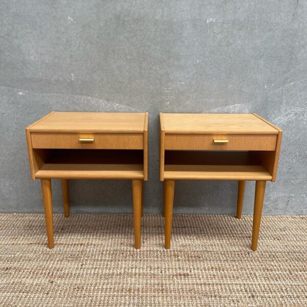 vintage-scandinavian-bedside-duo-in-oak-5