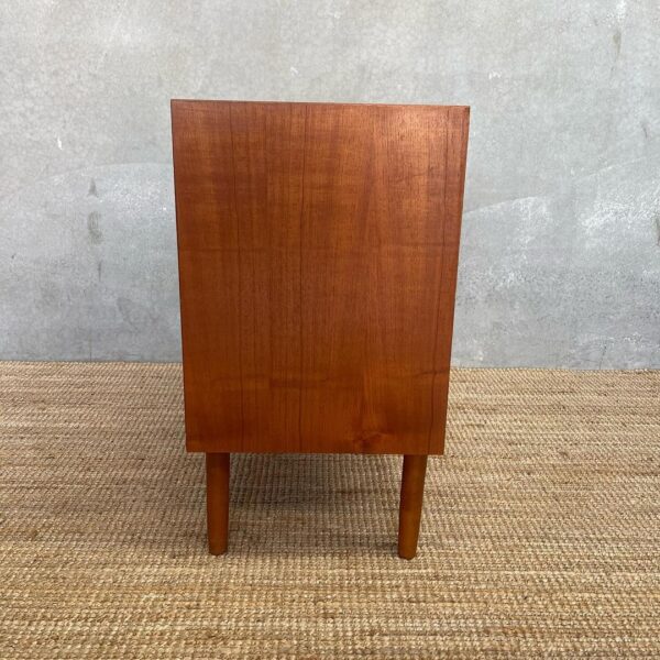 danish-mid-century-chest-of-drawers-in-teak-6