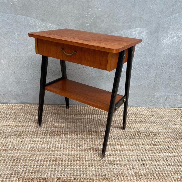 scandinavian-mid-century-bedside-table-2-1