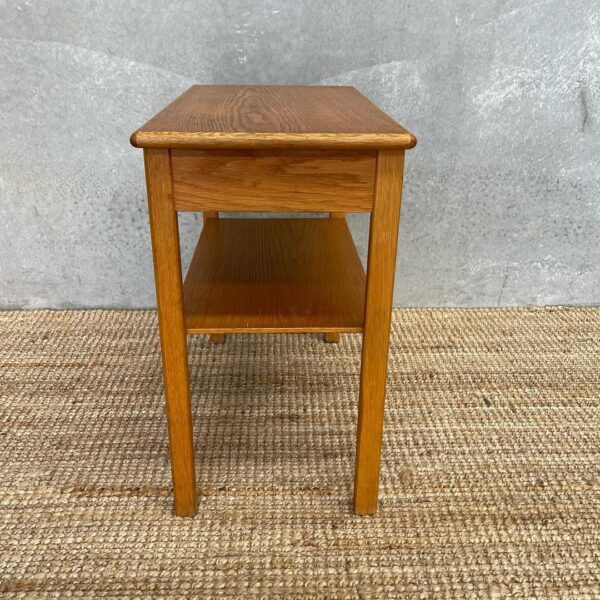 scandinavian-mid-century-bedside-table-in-oak-8