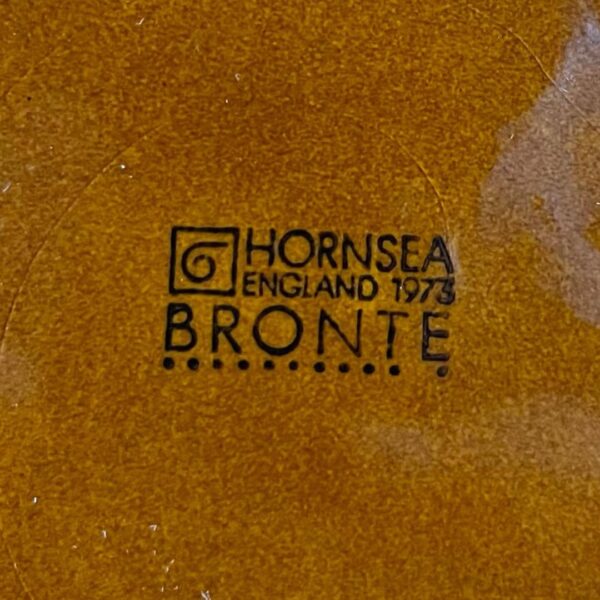 1970s-bronte-casserole-dish-by-hornsea-ceramics