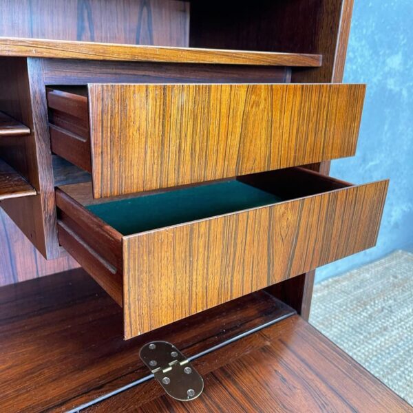 danish-mid-century-bookshelf-in-rosewood-2 (2)