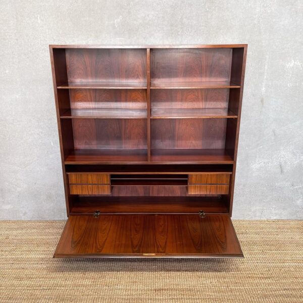 danish-mid-century-bookshelf-in-rosewood-2 (4)