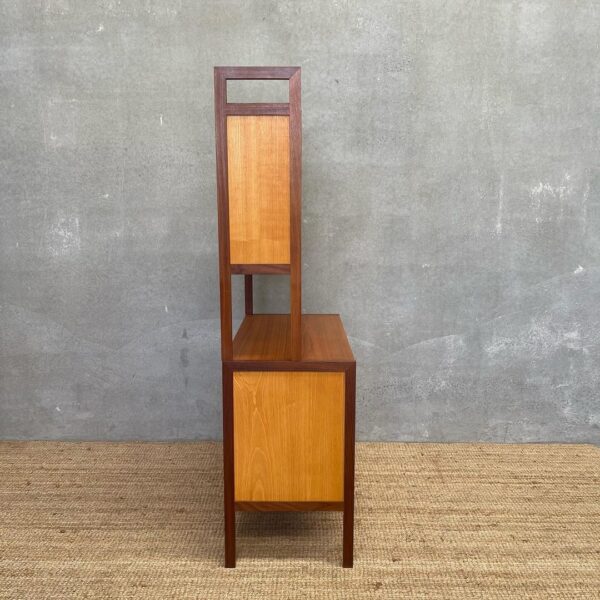 mid-century-swedish-designer-gillis-lundgren-bookshelf-3 (5)