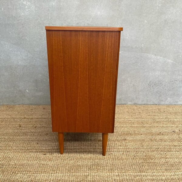 swedish-mid-century-chest-of-drawers (5)