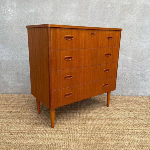 swedish-mid-century-chest-of-drawers (8)