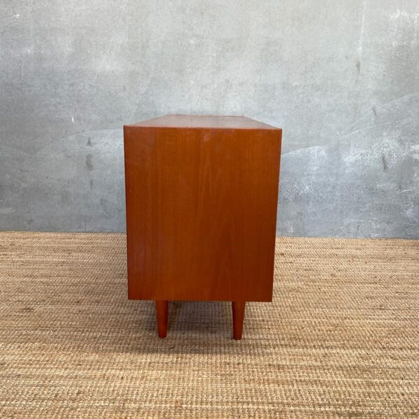 Scandinavian Mid-Century Sideboard (10)