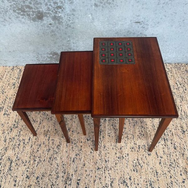 danish-mid-century-nesting-tables-in-rosewood (8)