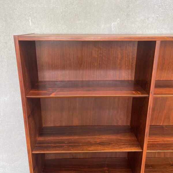 danish-mid-century-rosewood-bookshelf-with-adjustable-shelves (4)