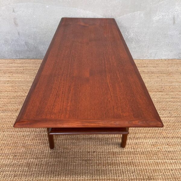 mid-century-scandinavian-coffee-table (10)