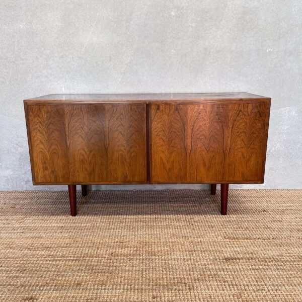 danish-designer-omann-jnr-sideboard-model-no-4-in-rosewood-copy (3)