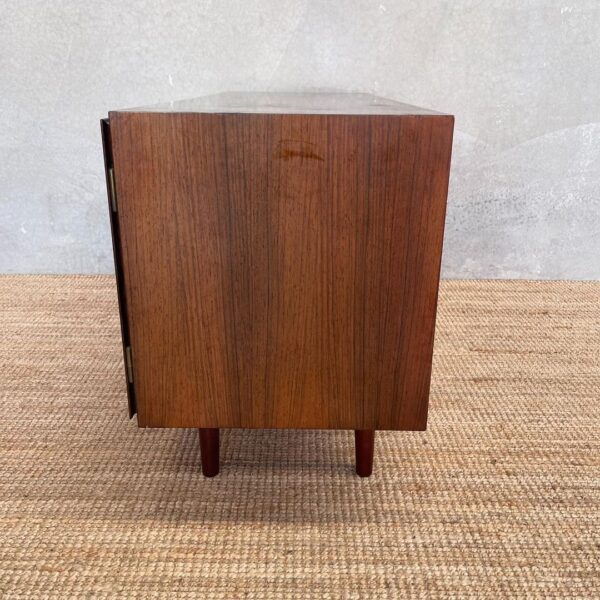 danish-designer-omann-jnr-sideboard-model-no-4-in-rosewood-copy (9)