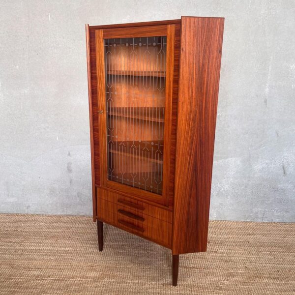 danish-mid-century-corner-cabinet-2 (2)