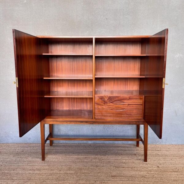 scandinavian-mid-century-rosewood-cabinet (1)