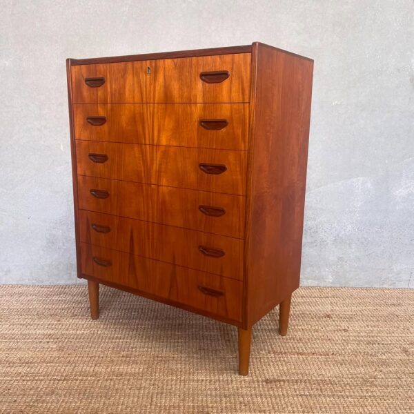 scandinavian-mid-century-chest-of-drawers (4)