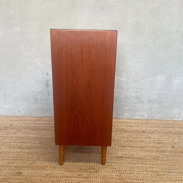 scandinavian-mid-century-chest-of-drawers (5)