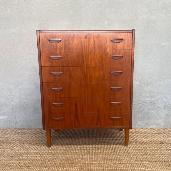 scandinavian-mid-century-chest-of-drawers (6)