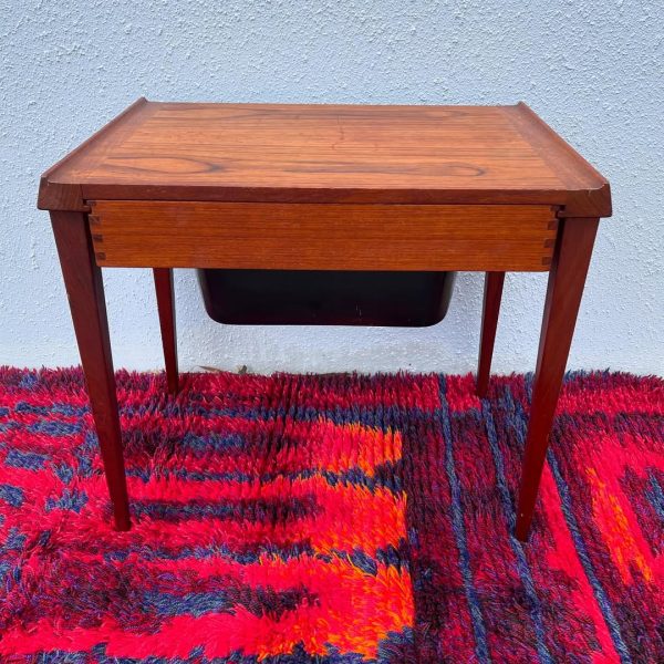 danish-mid-century-teak-drawers-sewing-box (6)