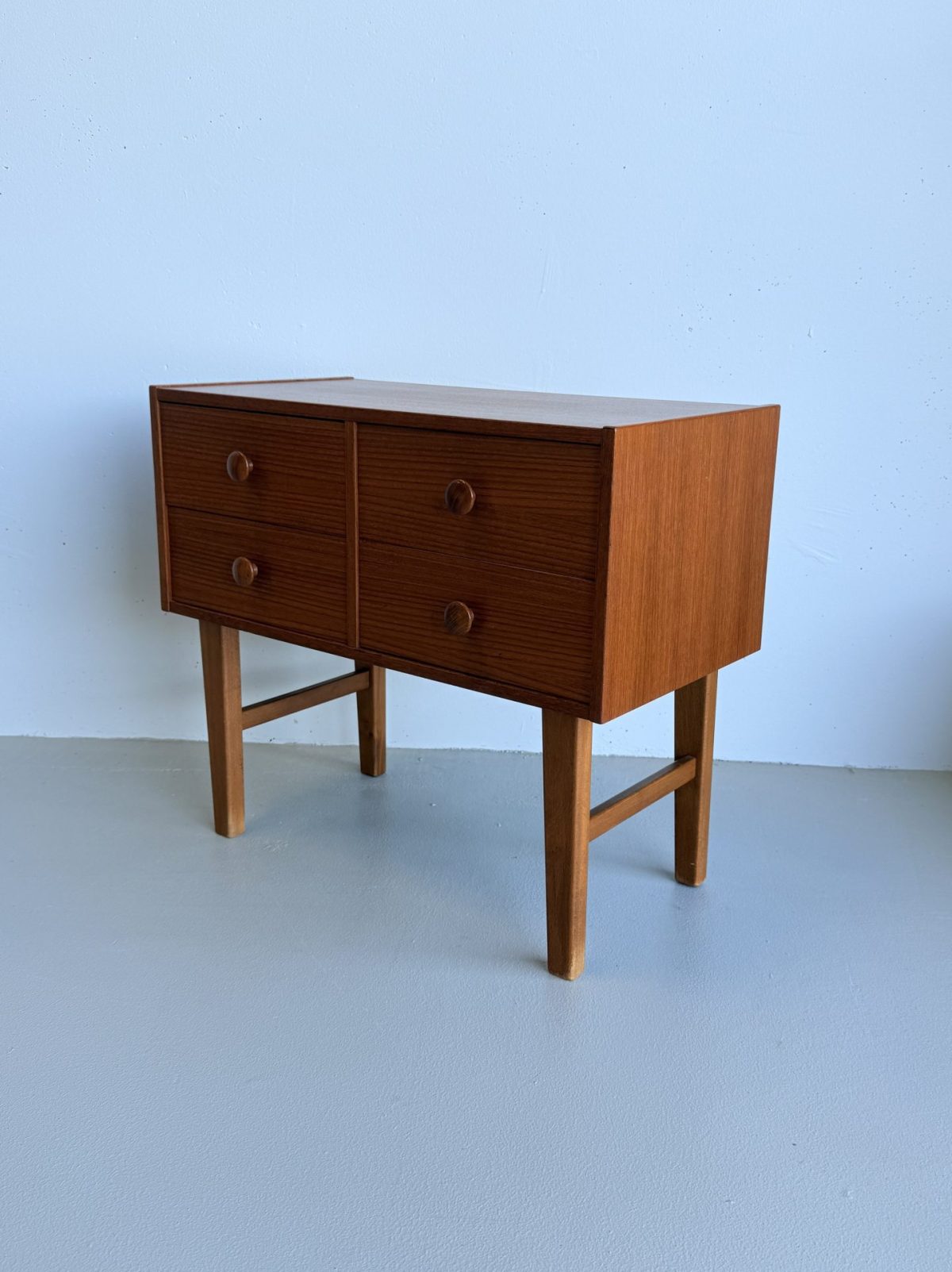 Scandinavian Mid-Century Drawers