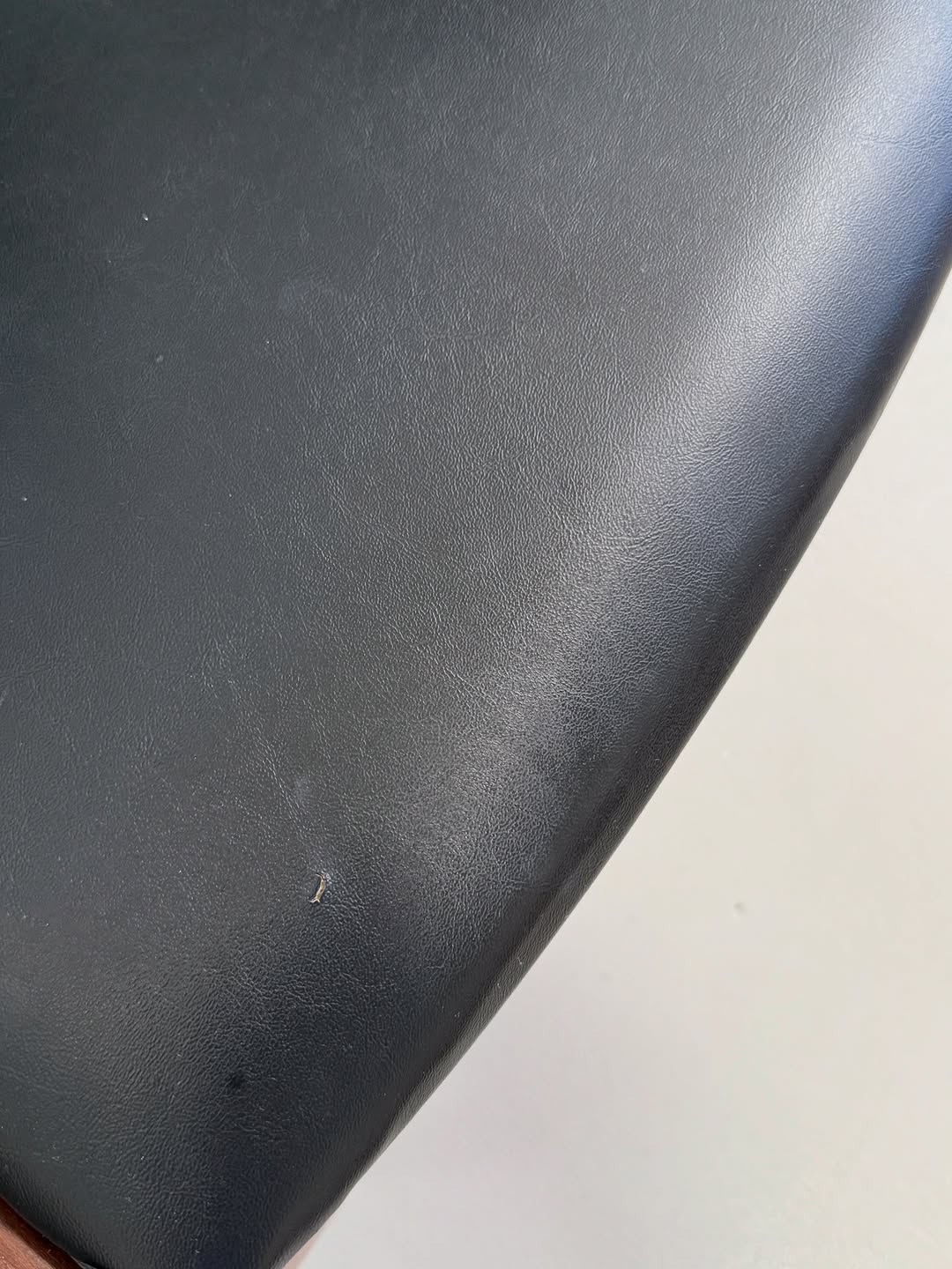 danish-model-31-dining-chairs (11)